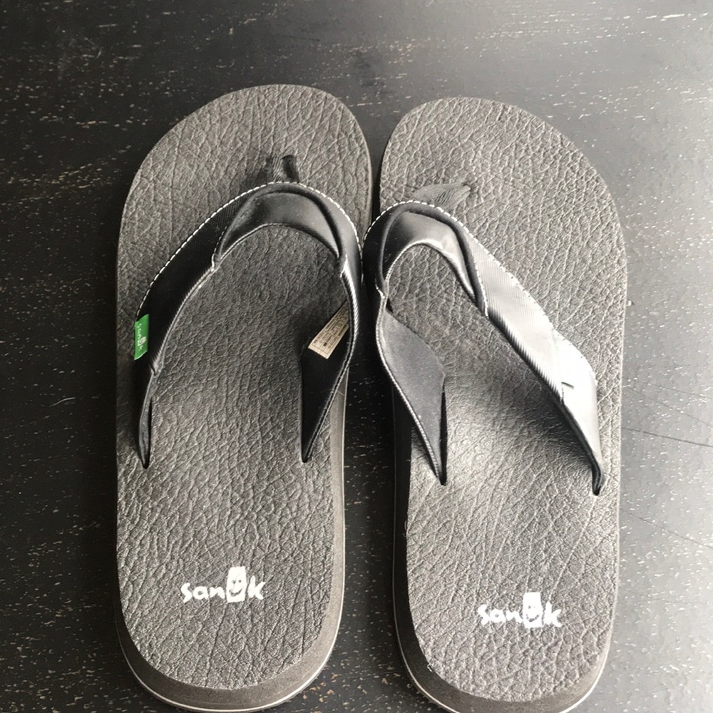 Men’s Sanuk Beer Cozy Black Flip flops